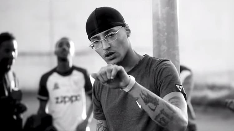 Freeze Corleone lâche un freestyle légendaire en direct